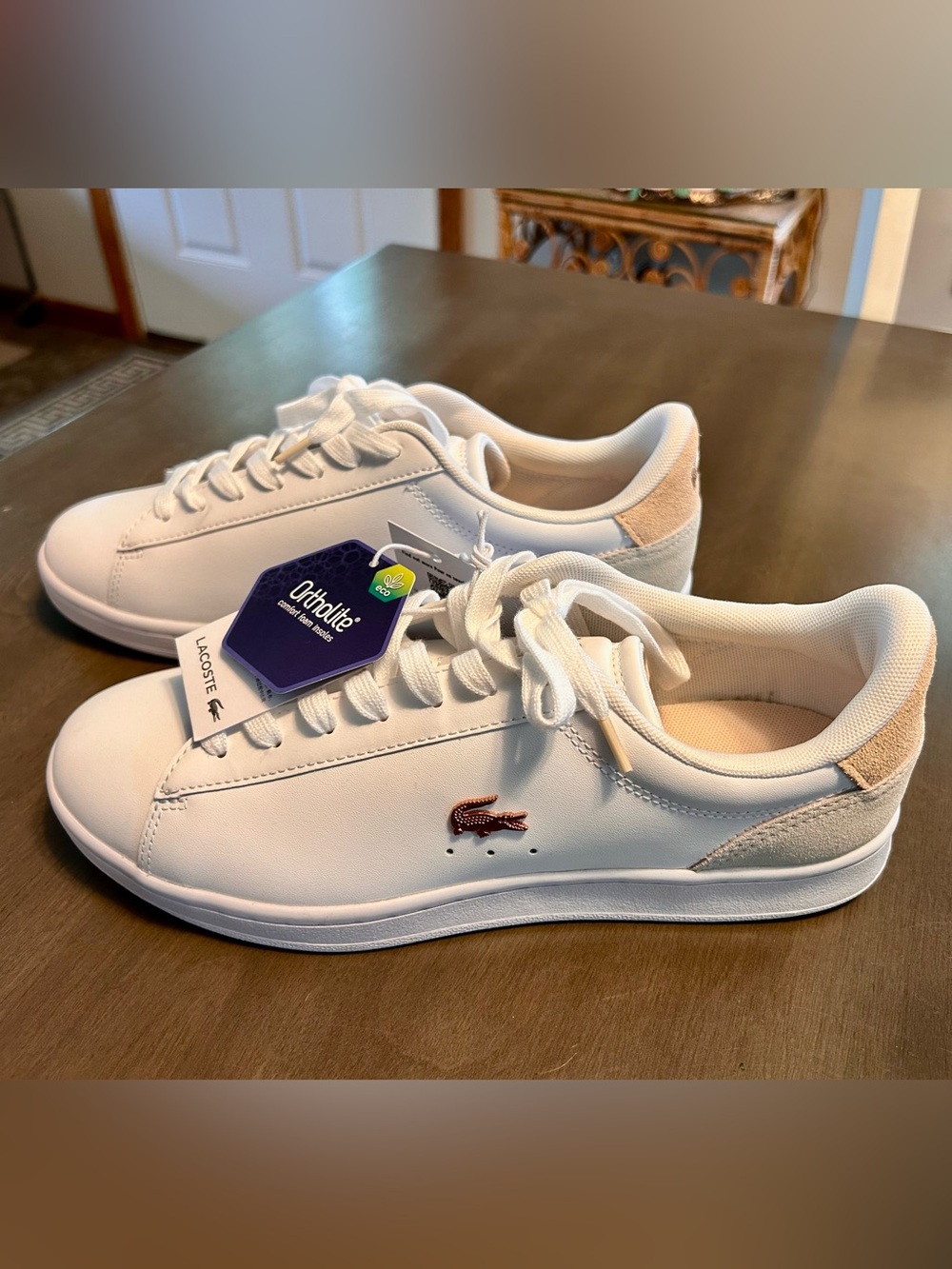 NWT! Lacoste Powercourt White Leather Sneakers with Rose Gold Accents Size 40